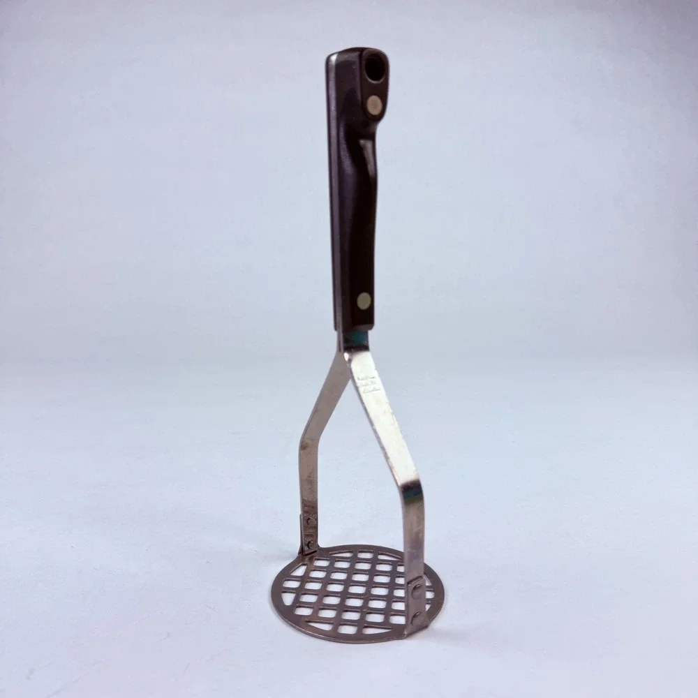 Maid of Honor‎ Vintage Potato Masher Stainless Steel Bakelite Handle USA Made
